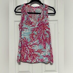 Lilly Pulitzer Essie top